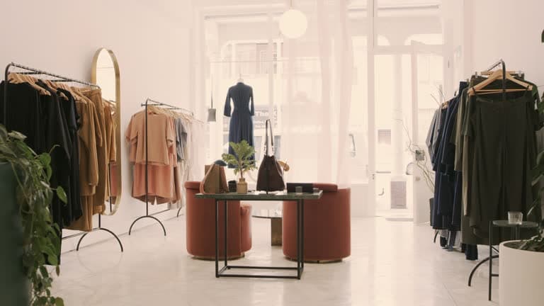 Fashion Dora Hero Banner 4
